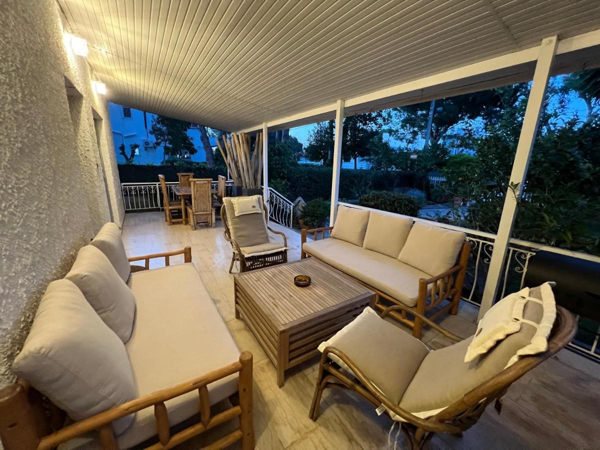Koko'S Summer House Nea Makri Exterior photo